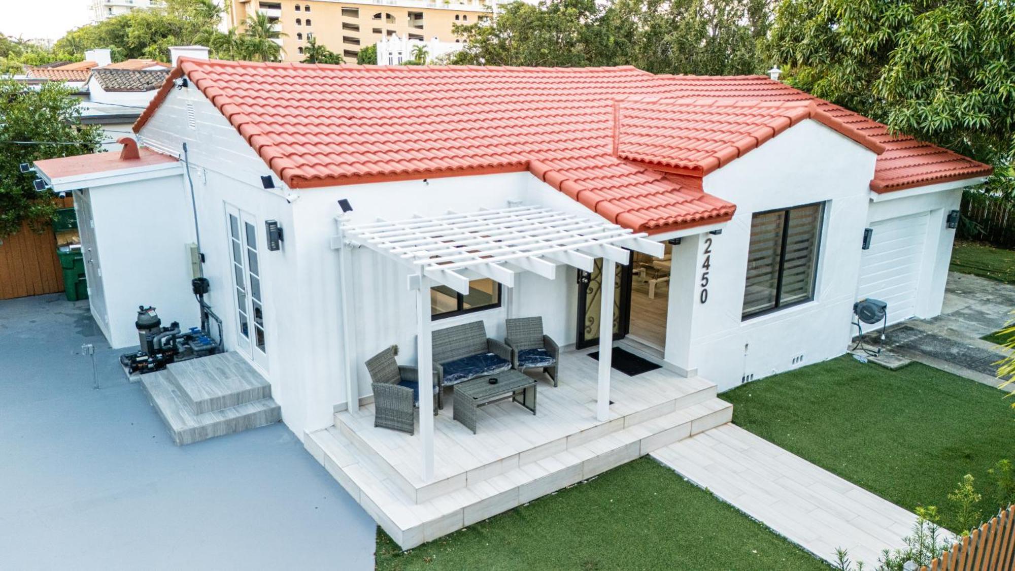 Luxury Retreat 3B ,2Ba Pool , Coral Gables Center Villa Miami Bagian luar foto